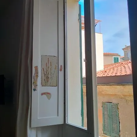 De Mar Apartment *